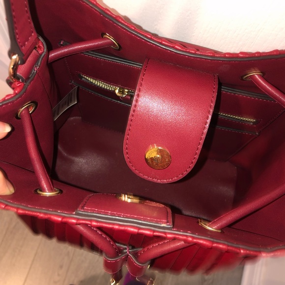 SOLD Red Calvin Klein Bucket Bag - Picture 5 of 7